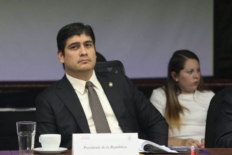 Presidente Alvarado: “He hecho todo, absolutamente todo por proteger a Costa Rica de una crisis”