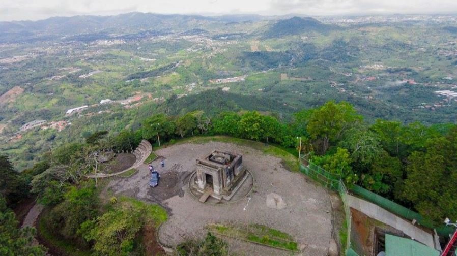 cerro espiritu santo naranjo