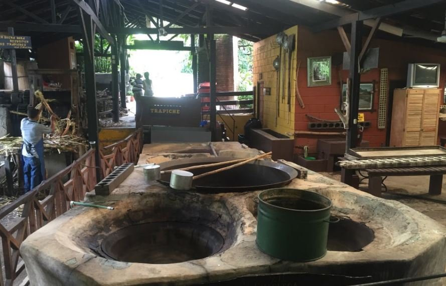 Hacienda los trapiches grecia costa rica